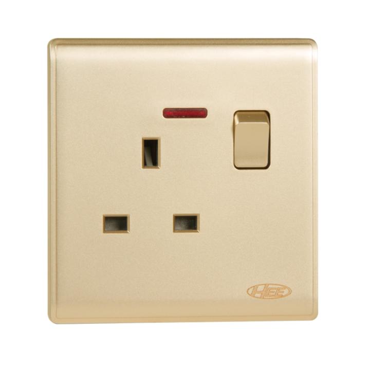 HEE Elegant Gold 13A 3 pin Flat Socket with Switch